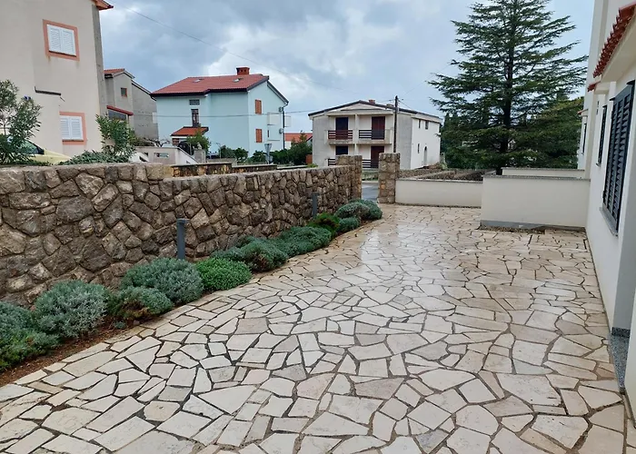 Apartments Cukar